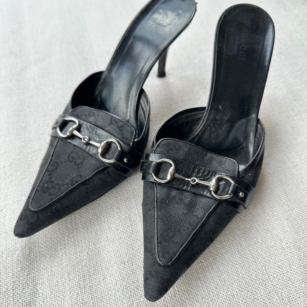 Gucci Vintage Black GG monogram Horse-bit Pointed